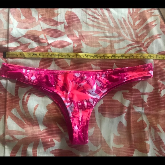 Volcom Other - Volcom Bikini Bottom Volcom Other - Volcom Bikini Bottom